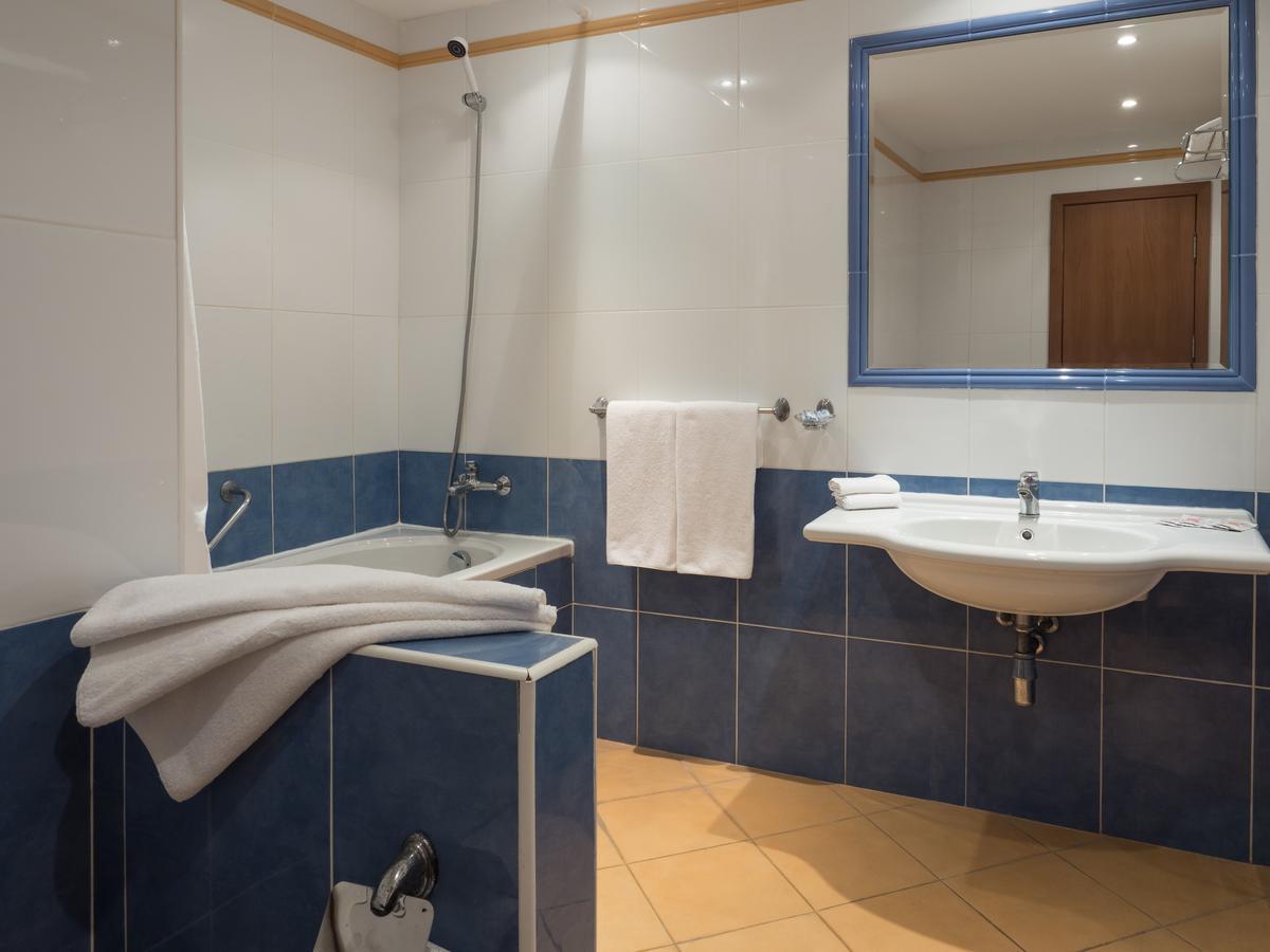 Family Park Hotel Kyoshkove شومن المظهر الخارجي الصورة