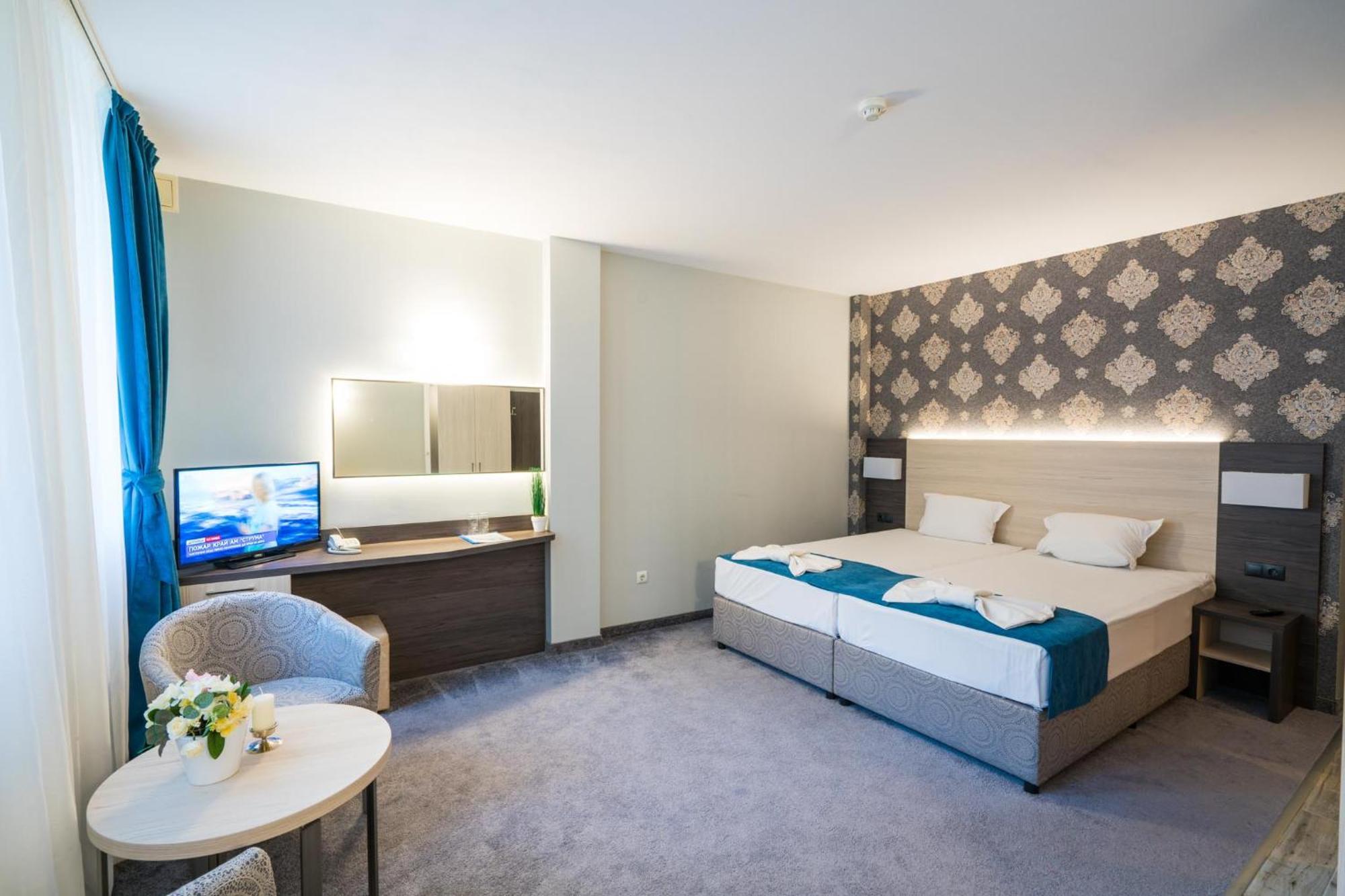 Family Park Hotel Kyoshkove شومن المظهر الخارجي الصورة